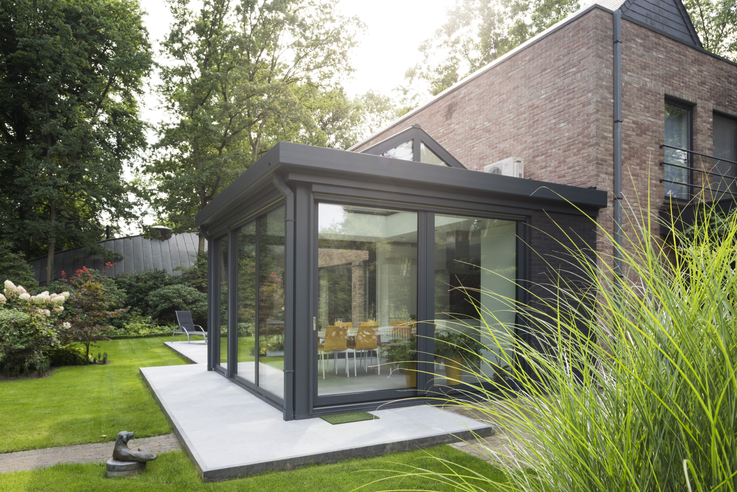 Veranda's Janssens zoersel veranda met mooie tuin